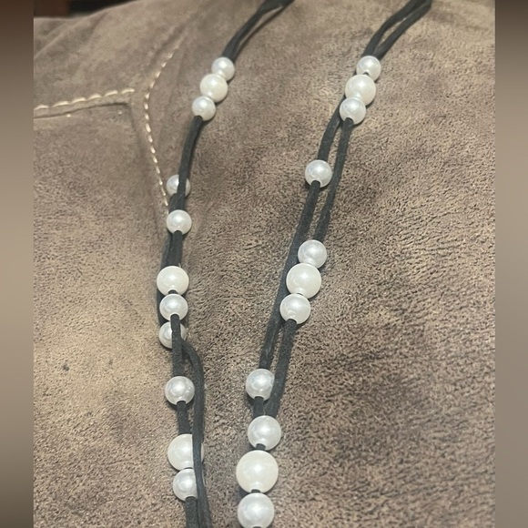 Very cute leather necklace - Picture 3 of 3